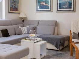 Modern Villa With Pool Nancy