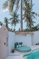 Lumora Boutique Villas