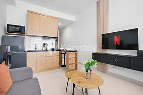 Hesrin by Kozystay - Sentul