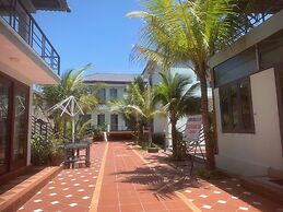 Salt & Wind Living Phan Rang Beachfront