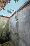 Surfing Elephant Resort
