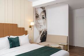Hotel Epica