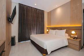 Front One Hotel Mesir Surabaya