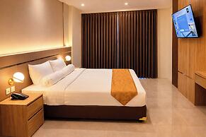 Front One Hotel Mesir Surabaya