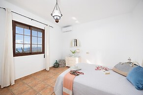 Villa Baena in Macaca
