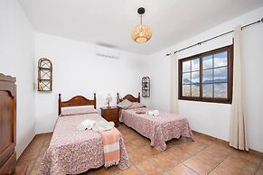 Villa Baena in Macaca