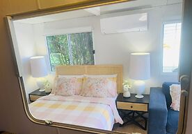 Mornington Peninsula Retro Caravans