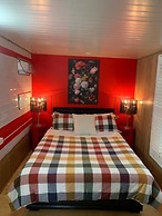 Mornington Peninsula Retro Caravans