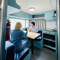 Mornington Peninsula Retro Caravans
