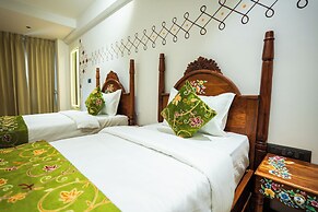 Hotel Indiana Hitech City
