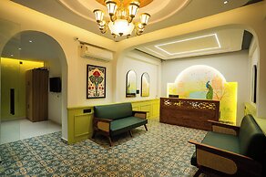 Hotel Indiana Hitech City