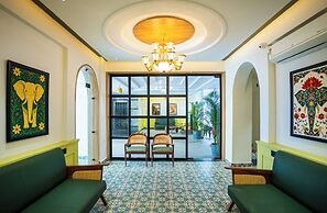Hotel Indiana Hitech City