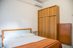 Comfy Accommodation With Balcony
