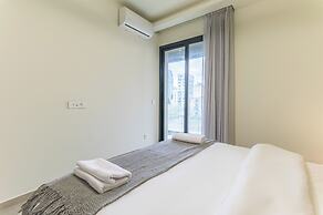 Achrafieh Gate - Modern 3-BR Apartments