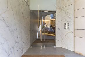 Achrafieh Gate - Modern 3-BR Apartments