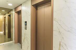 Achrafieh Gate - Modern 3-BR Apartments