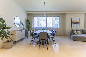 Achrafieh Gate - Modern 3-BR Apartments