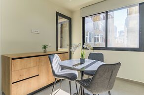 Achrafieh Gate - Modern 3-BR Apartments