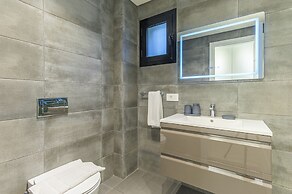 Achrafieh Gate - Modern 3-BR Apartments