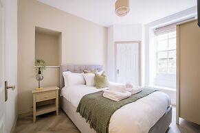 Sun St Apartment 3