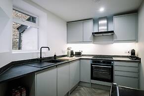Sun St Apartment 3