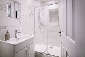 Sun St Apartment 3