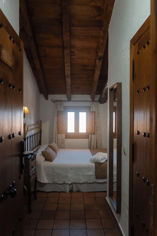 CASA RURAL & SPA LA GRAJA