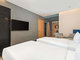 Novotel Jakarta Pulo Mas