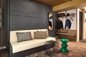 You Hotel Amiens - Handwritten Collection