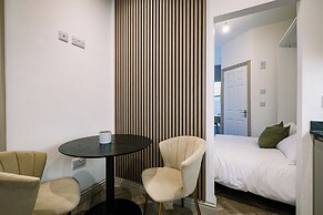 Sun St Apartment 4