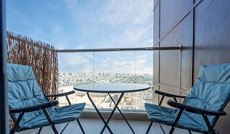 Modern Studio in Azizi Samia by Bespoke