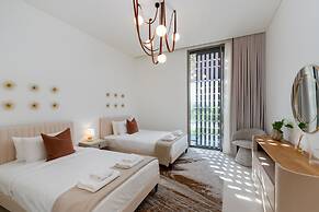 Luxe 4BR Villa Private Pool Beach Al Zorah