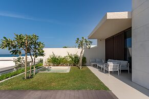 Luxe 4BR Villa Private Pool Beach Al Zorah