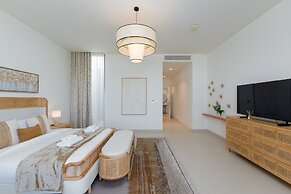 Luxe 4BR Villa Private Pool Beach Al Zorah