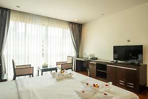 Yenna Apartment