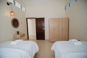 Talab Holidays
