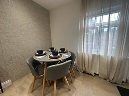 The Hideaway Haven With Private Self Check-in