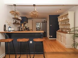 Lair Close House