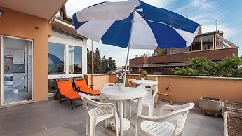 Rental in Rome Quattro Venti Terrace Apartment