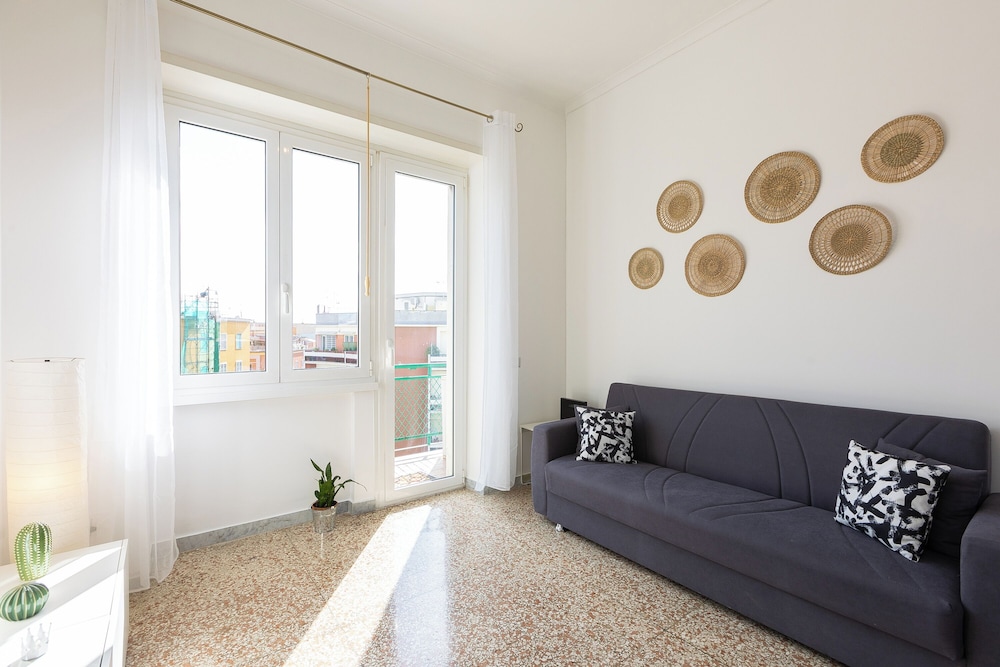 Rental in Rome Saint Peter View Penthouse
