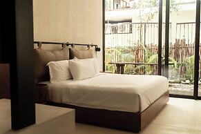 BT Homes - Zama Boho