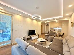 LV Central Apartment-Free Parking