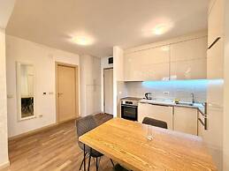 LV Central Apartment-Free Parking