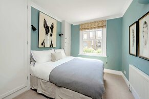 Stunning 2-bedroom Flat in Fulham