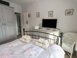 Cheyne Cottage