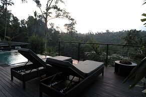 The Ruler Bali
