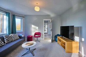 Host Stay Roundwood House
