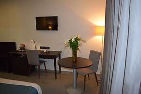 Hotel Farid