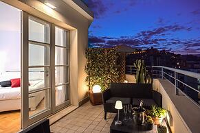 LEOPOLDO ROOMS