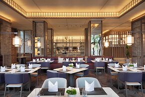 Hualuxe Xianyang By Ihg